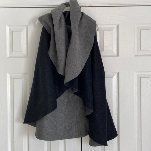 Steve Madden sweater vest - Picture 1 of 3